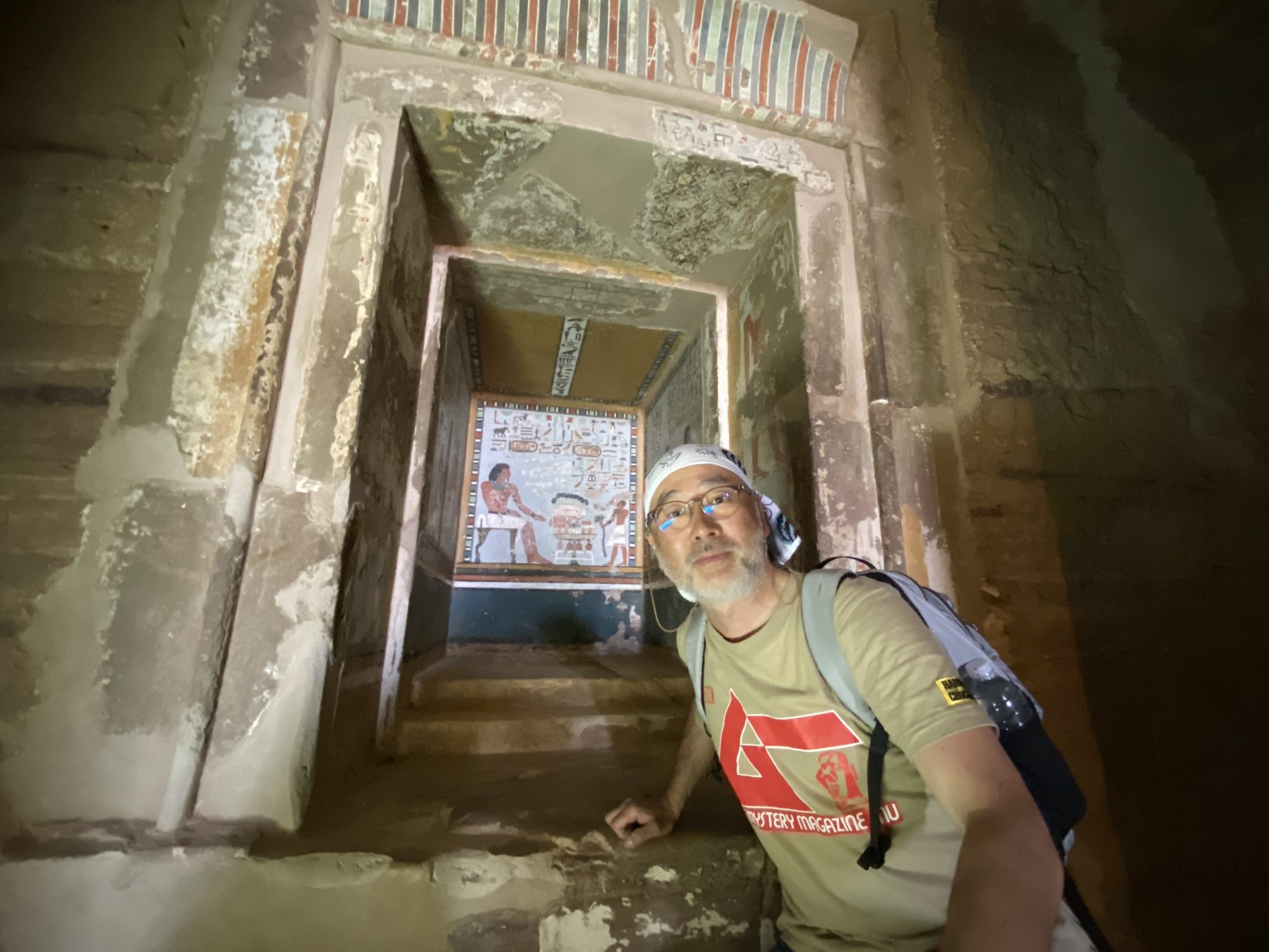 墓を調査する前に生け贄の儀式を実施…！ 世界の遺跡を調査する考古学者