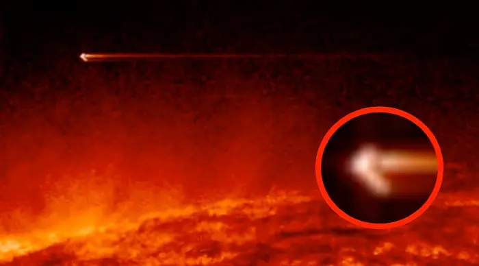 山頂に運ぶ太陽 太陽の近くに超巨大ブーメラン型UFOが飛来！ エネルギー補給する