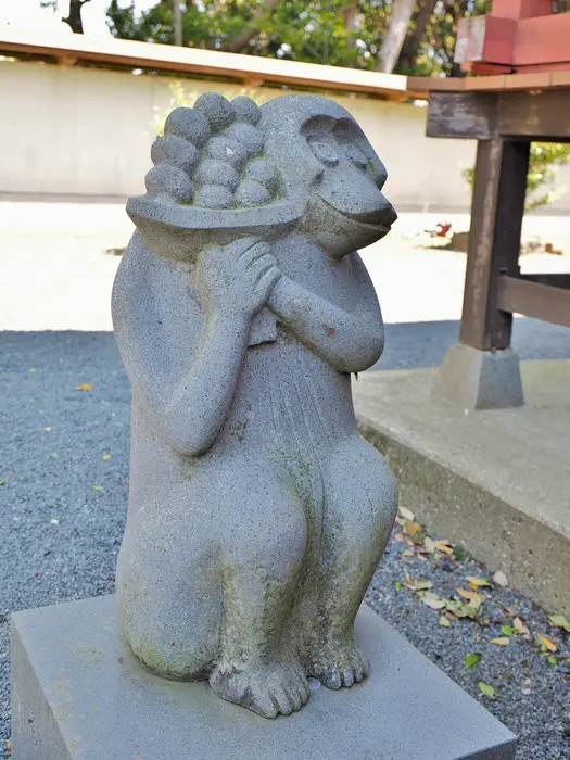 謎の女神と大量の奉納猿… 明治まで一般人の入山が禁じられていた壱岐島