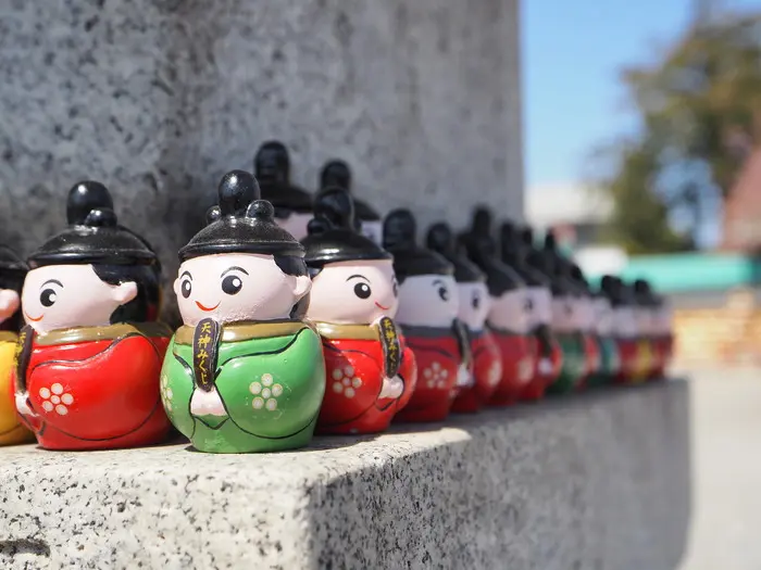 無数の「ミニ道真くん」が出迎えてくれる名古屋・上野天満宮に潜入