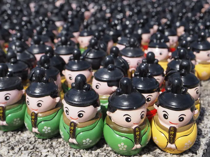 無数の「ミニ道真くん」が出迎えてくれる名古屋・上野天満宮に潜入