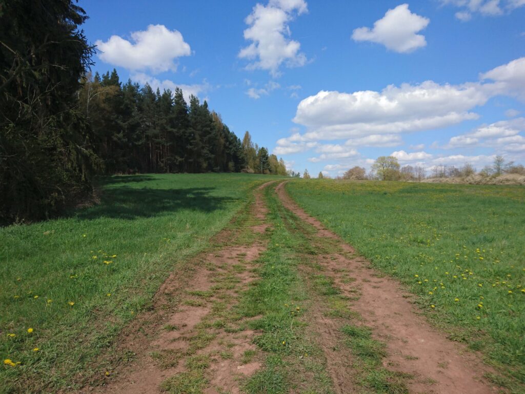 チェコのリアルお化け屋敷!? 幽霊に憑かれ、霊で再生した聖ジョージ教会の神秘