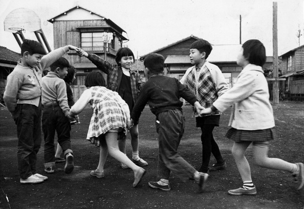 「通りゃんせ」「しゃぼん玉」「かごめかごめ」…わらべ歌に隠された真実とは？　知られざる童謡の秘密